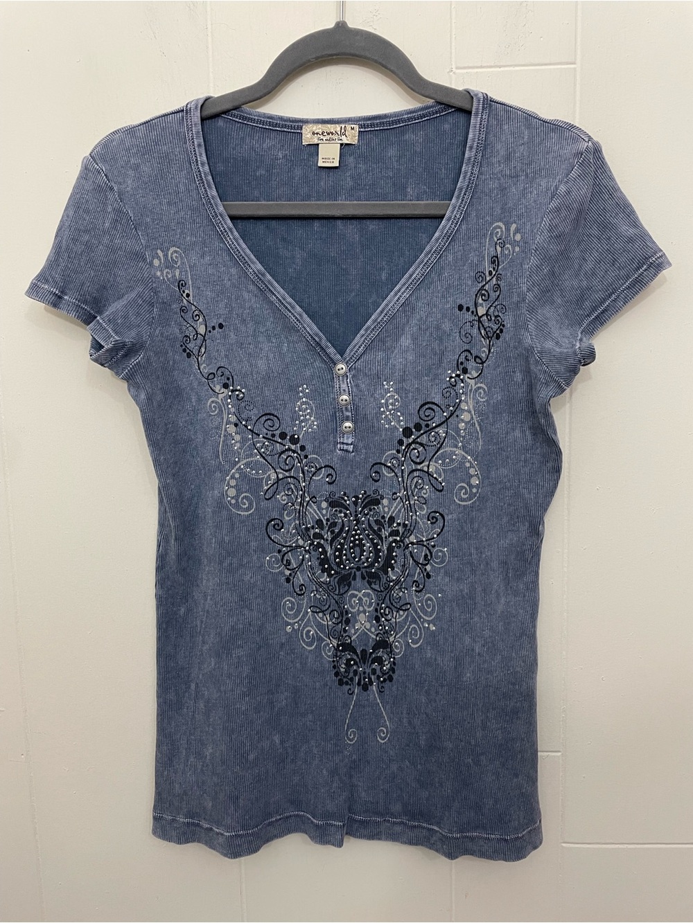 One World Ribbed Henley V-neck Top Tattoo Art Rhinestones Blue Burnout Cotton